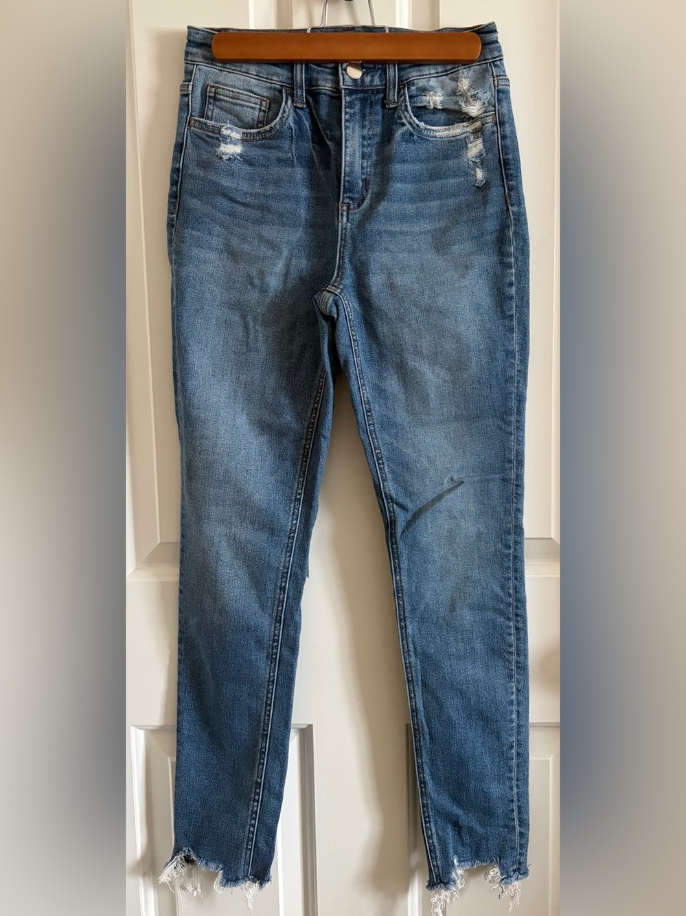 Women’s Flying Monkey distressed jeans
